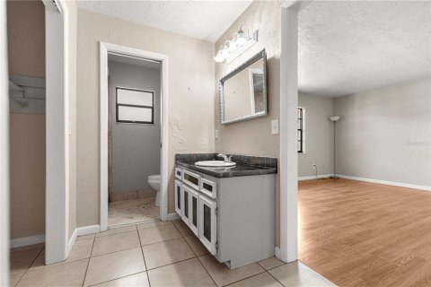 House in Ocala, Florida 4 bedrooms, 183.67 sq.m. № 2097741 - photo 24