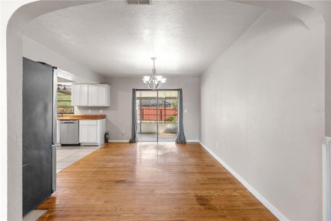 House in Ocala, Florida 4 bedrooms, 183.67 sq.m. № 2097741 - photo 15