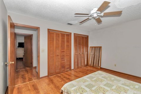 House in Ocala, Florida 3 bedrooms, 165.18 sq.m. № 1807221 - photo 28