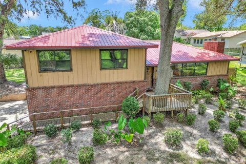 House in Ocala, Florida 3 bedrooms, 165.18 sq.m. № 1807221 - photo 8