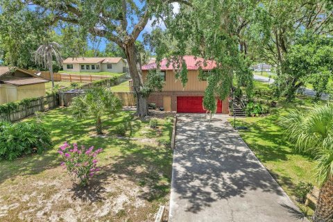 House in Ocala, Florida 3 bedrooms, 165.18 sq.m. № 1807221 - photo 2