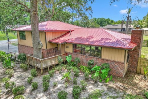 House in Ocala, Florida 3 bedrooms, 165.18 sq.m. № 1807221 - photo 7