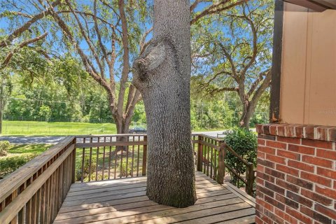 House in Ocala, Florida 3 bedrooms, 165.18 sq.m. № 1807221 - photo 9