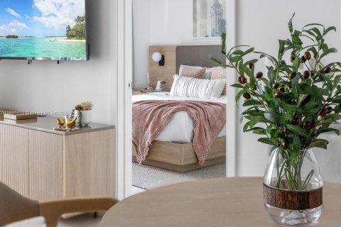 Condo in Miami, Florida, 1 bedroom  № 1893147 - photo 16