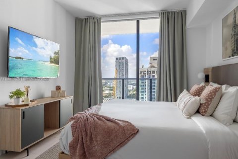 Condo in Miami, Florida, 1 bedroom  № 1893147 - photo 17