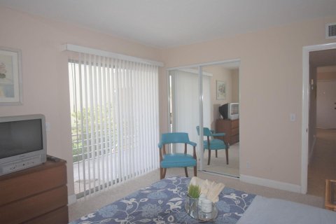 Condo in Delray Beach, Florida, 2 bedrooms  № 2190729 - photo 18