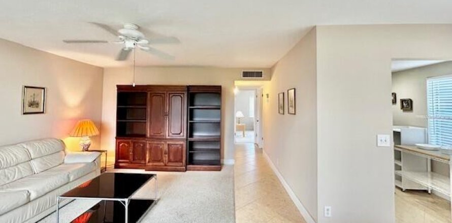 Condo in Delray Beach, Florida, 2 bedrooms  № 2190729
