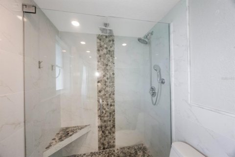 Condo in Saint Petersburg, Florida, 1 bedroom  № 1782294 - photo 25