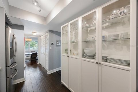 Condo in Saint Petersburg, Florida, 1 bedroom  № 1782294 - photo 16
