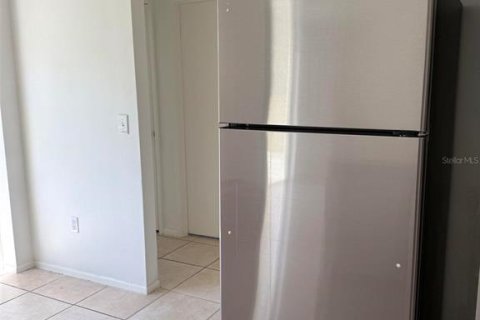 House in Orlando, Florida 3 bedrooms, 148.74 sq.m. № 2390987 - photo 5