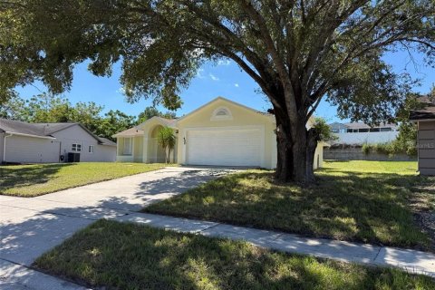 House in Orlando, Florida 3 bedrooms, 148.74 sq.m. № 2390987