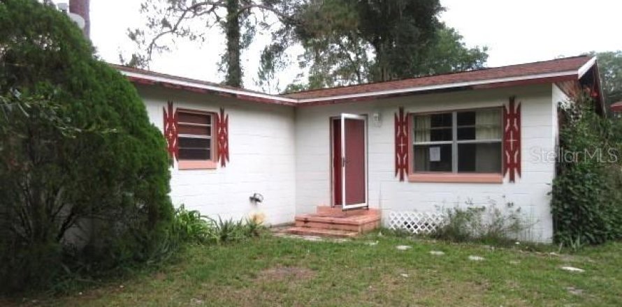 Casa en Fort MC Coy, Florida 2 dormitorios, 101.54 m2 № 1803594
