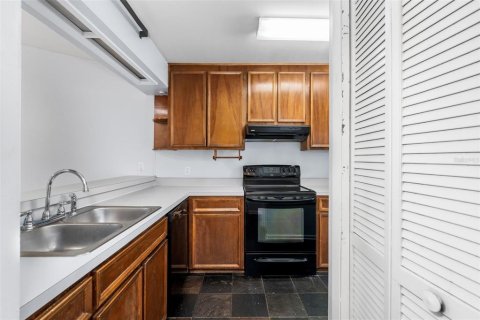 House in Gainesville, Florida 2 bedrooms, 93.55 sq.m. № 1858278 - photo 5