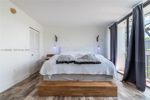 Adosado en alquiler en Miami, Florida, 2 dormitorios, 95.88 m2 № 2008014 - foto 16