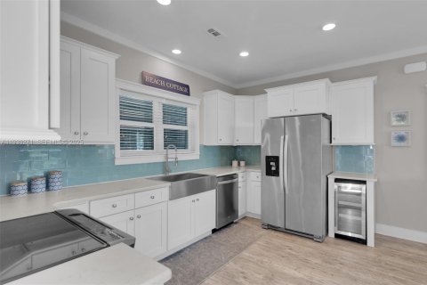 Casa en venta en Marathon, Florida, 2 dormitorios № 1990402 - foto 7