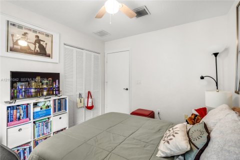 Touwnhouse à vendre à North Lauderdale, Floride: 3 chambres, 136.01 m2 № 2401958 - photo 20