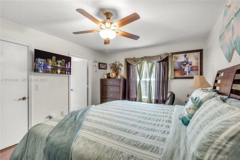 Touwnhouse à vendre à North Lauderdale, Floride: 3 chambres, 136.01 m2 № 2401958 - photo 23
