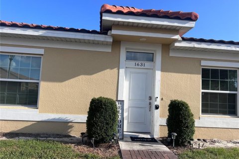House in Kissimmee, Florida 2 bedrooms, 101.17 sq.m. № 2217070