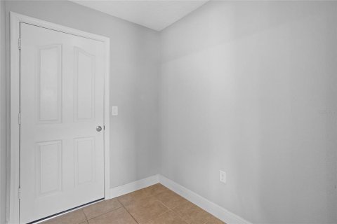 Casa en venta en Kissimmee, Florida, 3 dormitorios, 310.39 m2 № 1914135 - foto 19