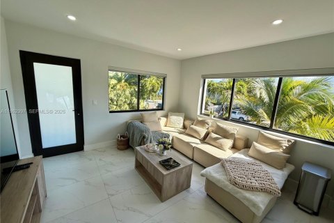 Appartement à louer à Miami Beach, Floride: 1 chambre № 2025435 - photo 5