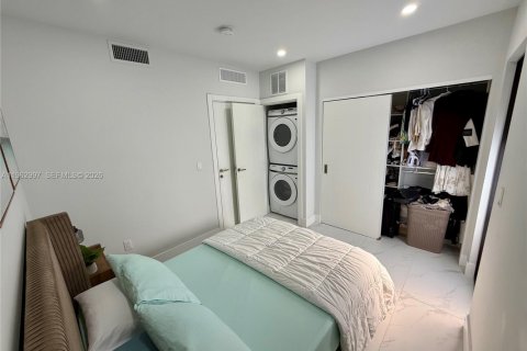 Appartement à louer à Miami Beach, Floride: 1 chambre № 2025435 - photo 15