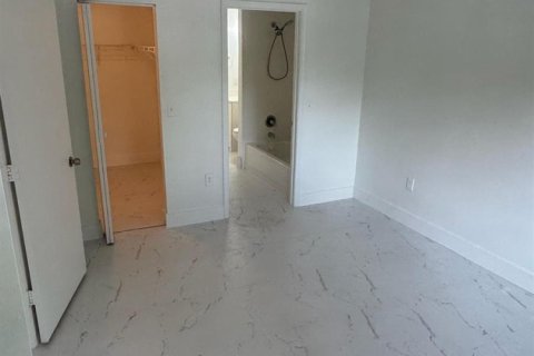 Copropriété à louer à Davie, Floride: 2 chambres, 87.51 m2 № 2439217 - photo 13