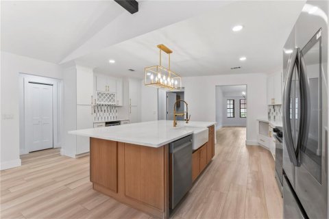 Casa en venta en Valrico, Florida, 4 dormitorios, 228.73 m2 № 1899421 - foto 11