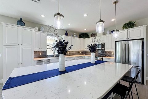 Купить виллу или дом в Гроувленд, Флорида 4 комнаты, 190.54м2, № 2306852 - фото 16