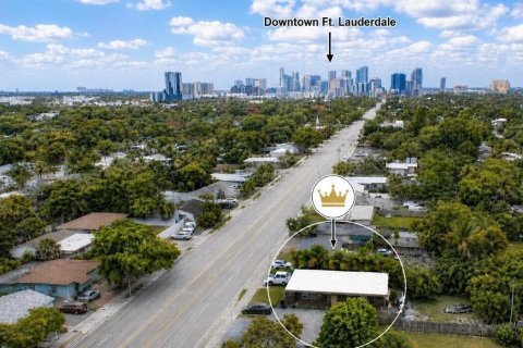 Commercial property in Fort Lauderdale, Florida 92.9 sq.m. № 2261358 - photo 11