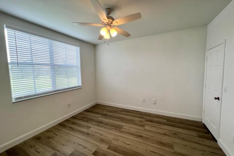 Condo in Wellington, Florida, 3 bedrooms  № 2187403 - photo 7