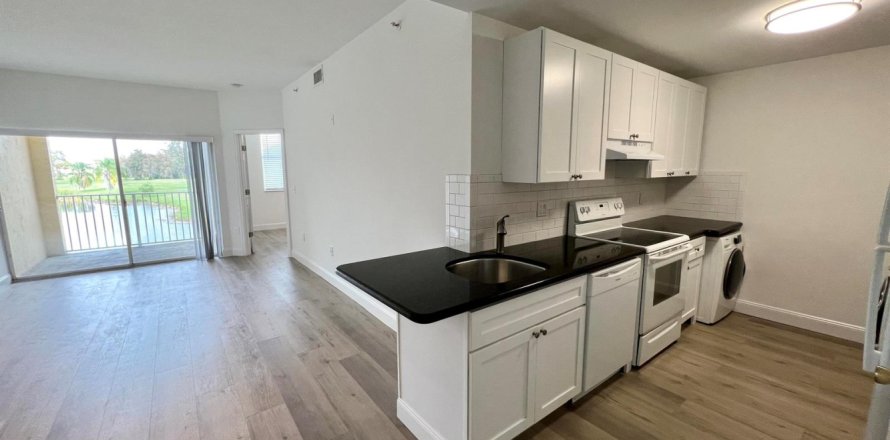 Condo in Wellington, Florida, 3 bedrooms  № 2187403