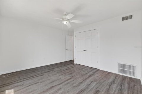 Купить кондоминиум в Орландо, Флорида 4 комнаты, 88.44м2, № 2112424 - фото 13