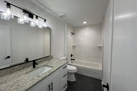 Casa en venta en Lakeland, Florida, 3 dormitorios, 169.08 m2 № 1904789 - foto 6
