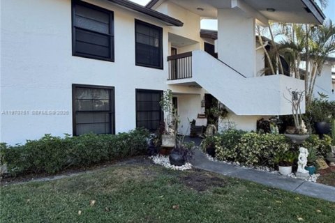 Condominio en venta en Oakland Park, Florida, 2 dormitorios, 84.54 m2 № 2031183 - foto 4