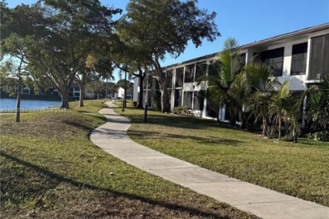 Condominio en venta en Oakland Park, Florida, 2 dormitorios, 84.54 m2 № 2031183 - foto 21