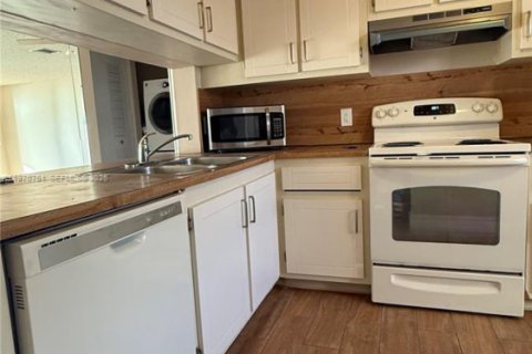 Condominio en venta en Oakland Park, Florida, 2 dormitorios, 84.54 m2 № 2031183 - foto 6