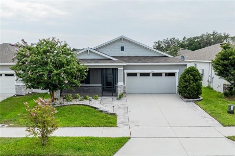 Casa en Okahumpka, Florida 4 dormitorios, 192.77 m2 № 2258614