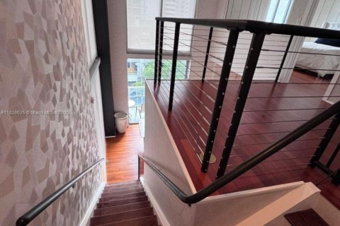 Copropriété à vendre à Miami, Floride: 1 chambre, 108.42 m2 № 1937253 - photo 3