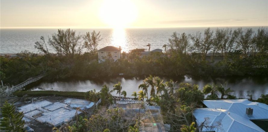 Land in Sarasota, Florida № 1552543