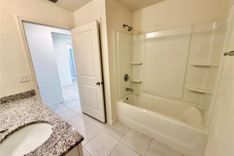 Villa ou maison à vendre à Haines City, Floride: 4 chambres, 184.23 m2 № 2429349 - photo 13