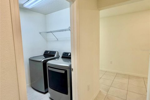 Villa ou maison à vendre à Haines City, Floride: 4 chambres, 184.23 m2 № 2429349 - photo 18