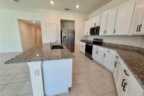 Villa ou maison à vendre à Haines City, Floride: 4 chambres, 184.23 m2 № 2429349 - photo 22