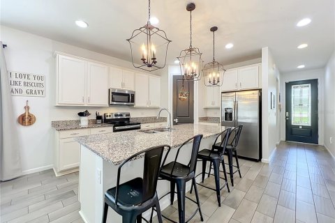 Villa ou maison à vendre à Groveland, Floride: 4 chambres, 179.12 m2 № 2408259 - photo 5