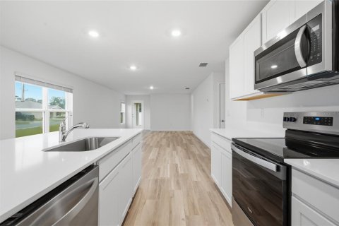 Casa en alquiler en Ocala, Florida, 4 dormitorios, 154.68 m2 № 2296866 - foto 6