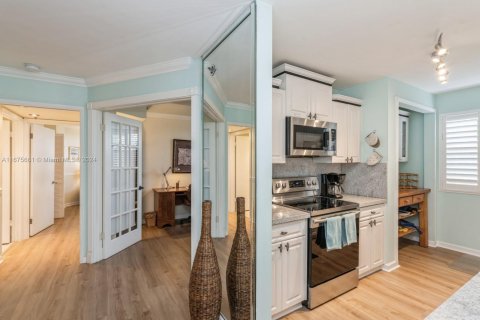 Condo in Aventura, Florida, 3 bedrooms  № 1399903 - photo 4