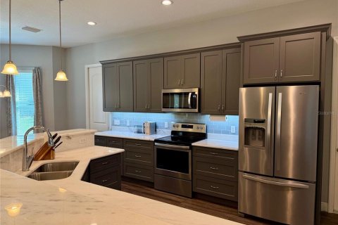 Casa en venta en Summerfield, Florida, 3 dormitorios, 199.18 m2 № 1751369 - foto 4