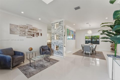 Villa ou maison à vendre à Homestead, Floride: 4 chambres, 241.45 m2 № 2153371 - photo 4
