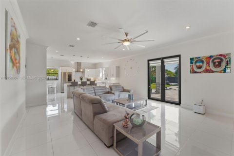 Villa ou maison à vendre à Homestead, Floride: 4 chambres, 241.45 m2 № 2153371 - photo 7
