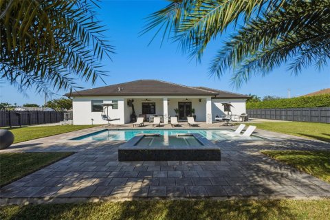 Villa ou maison à vendre à Homestead, Floride: 4 chambres, 241.45 m2 № 2153371 - photo 25