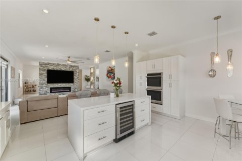 Villa ou maison à vendre à Homestead, Floride: 4 chambres, 241.45 m2 № 2153371 - photo 10
